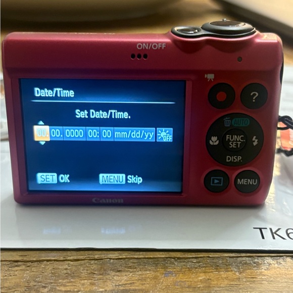 Canon PowerShot A810 Digital Camera - Red Open Box - Picture 5 of 10